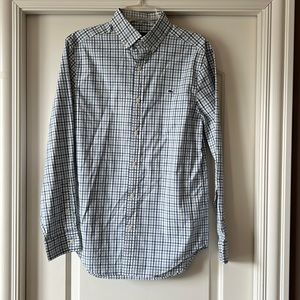 Men’s Vineyard Vines whale shirt size Small like new
